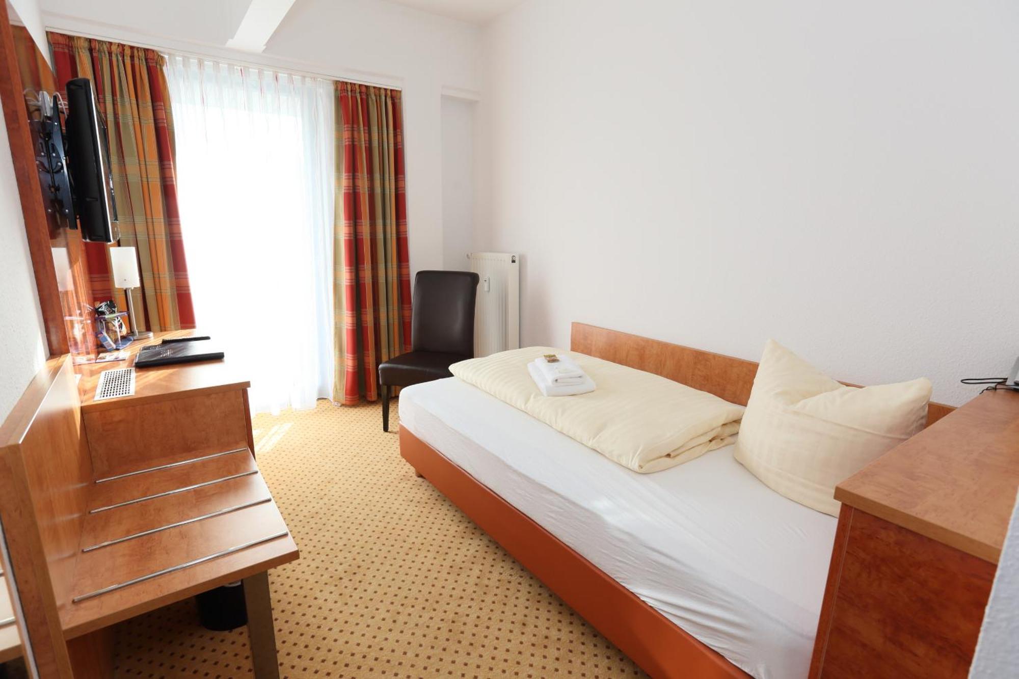 Hotel Am Holzhafen Stade Eksteriør bilde