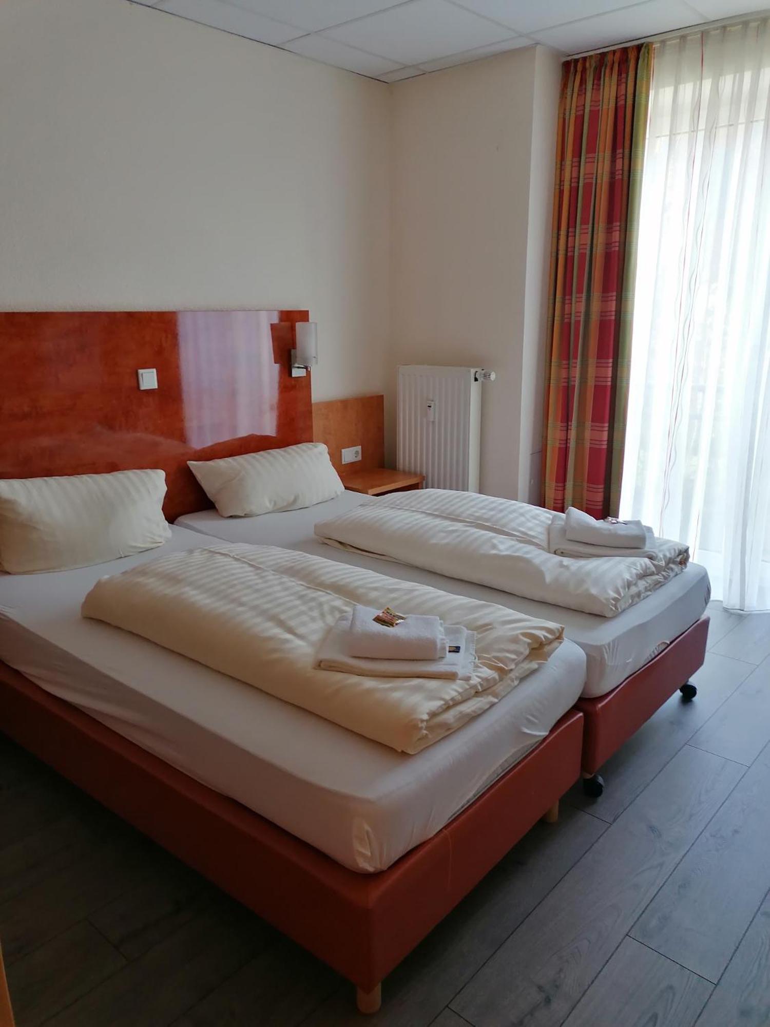 Hotel Am Holzhafen Stade Eksteriør bilde